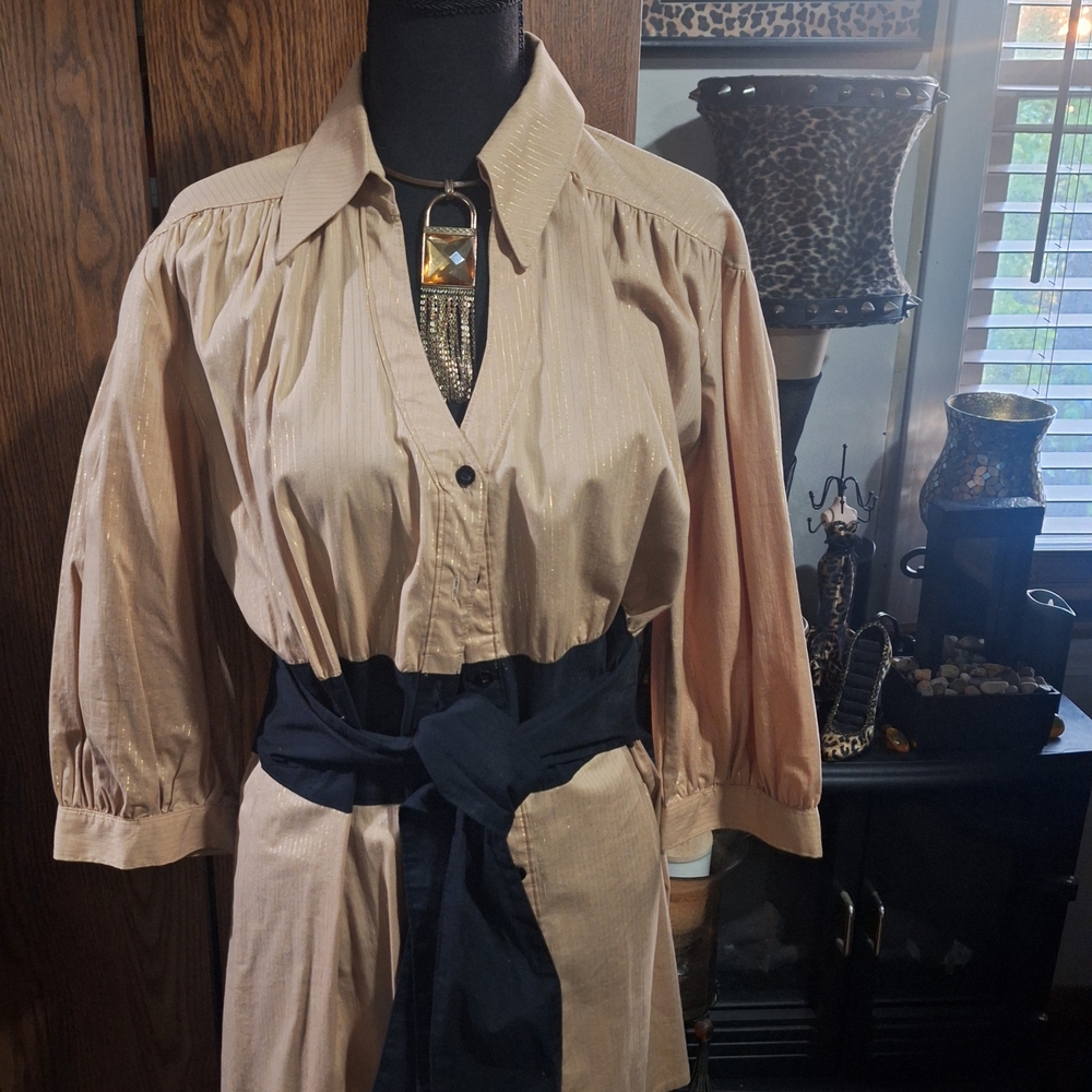 Elegant Beige Women's Top with Black Accents
